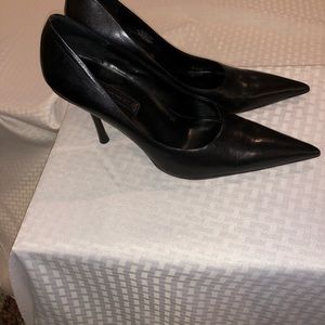 Steven By Steve Madden Sexy Black Pump